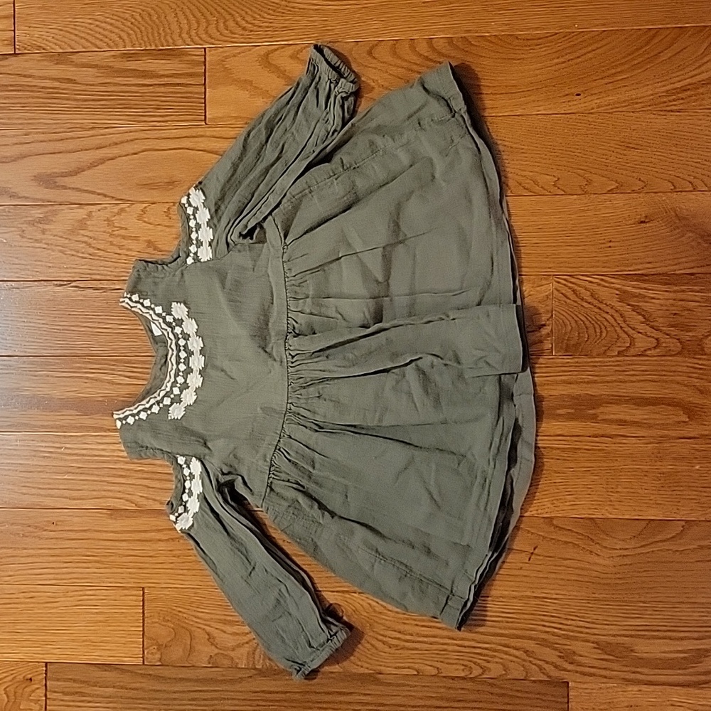 Tommy Bahama toddler girl's top